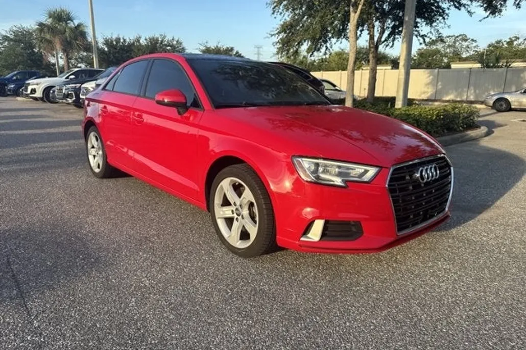 2018 Audi A3 Premium photo 1