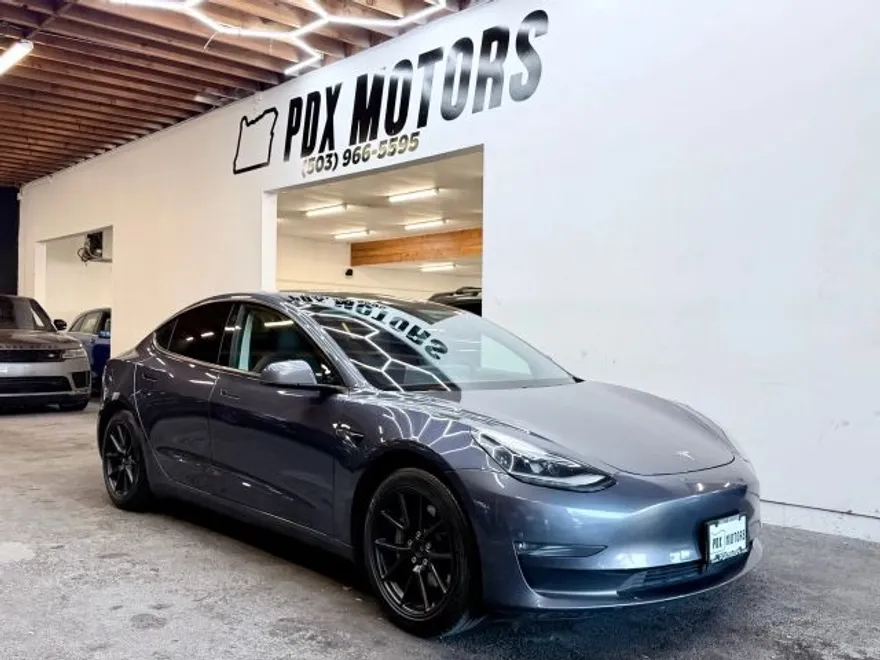2021 Tesla Model 3 Long Range photo 1