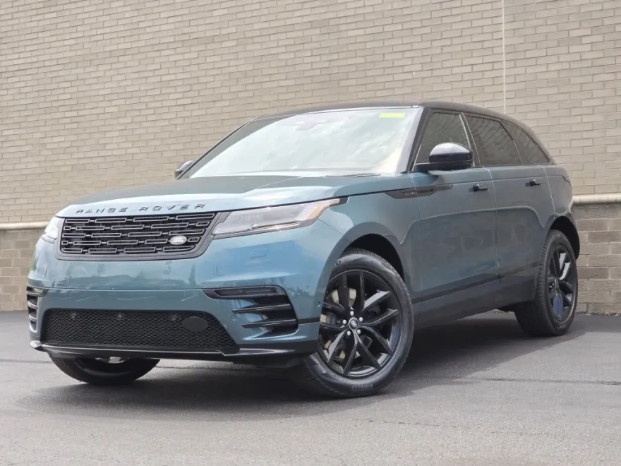 2026 Land Rover Range Rover Velar SE photo 1