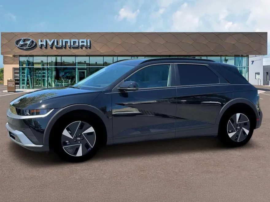 2025 Hyundai Ioniq 5 SEL photo 1