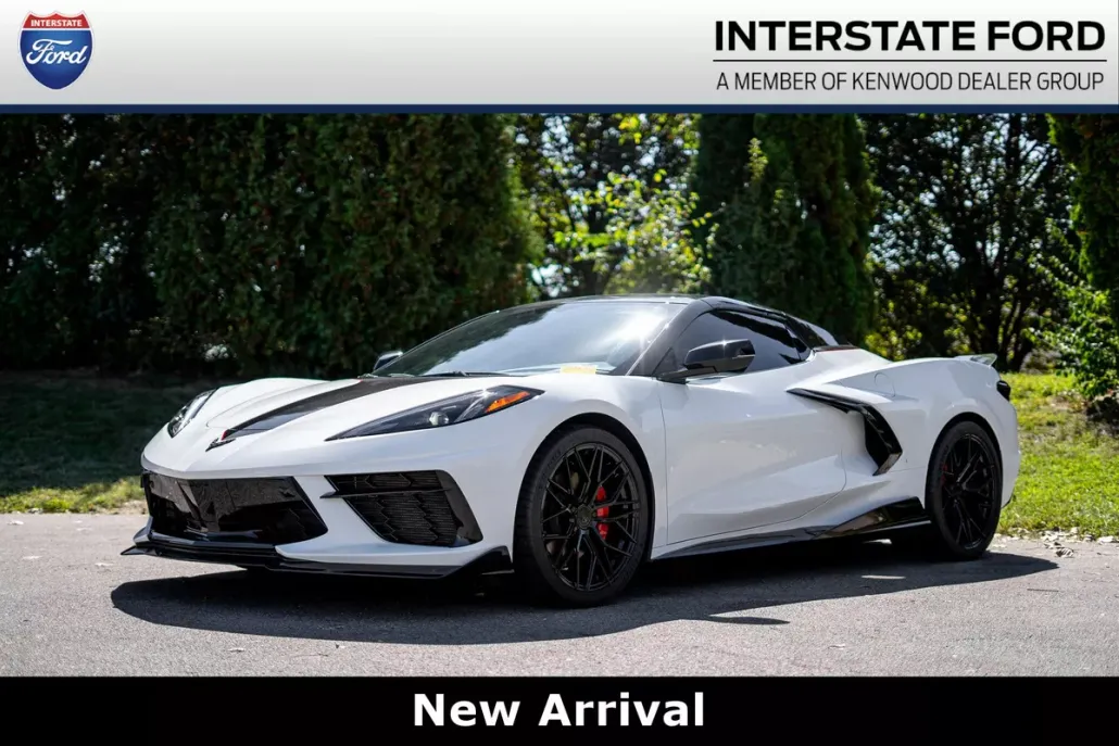 2023 Chevrolet Corvette Stingray 2LT Convertible photo 1