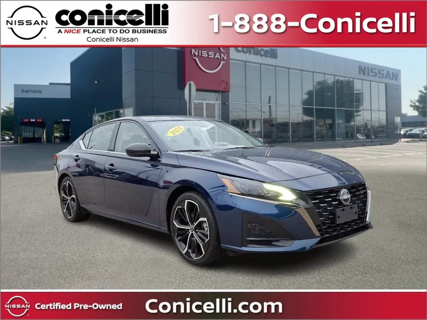 2024 Nissan Altima 2.5 SR photo 1