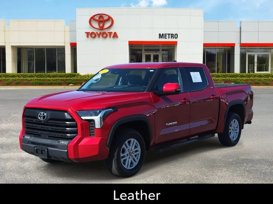 2022 Toyota Tundra SR5 photo 1