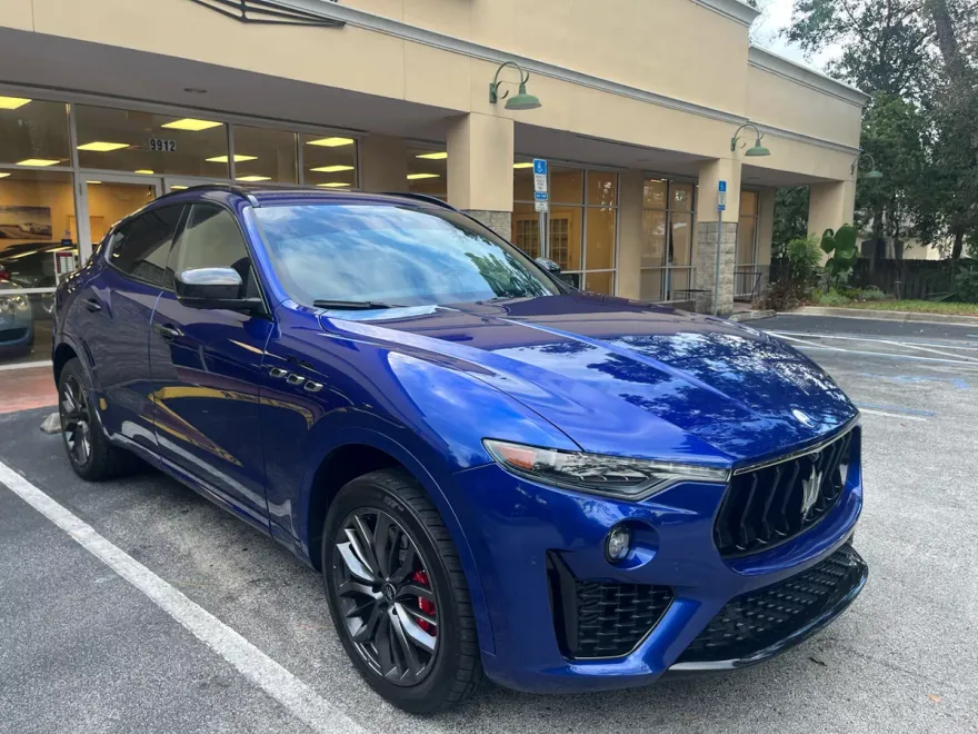 2022 Maserati Levante Modena photo 1