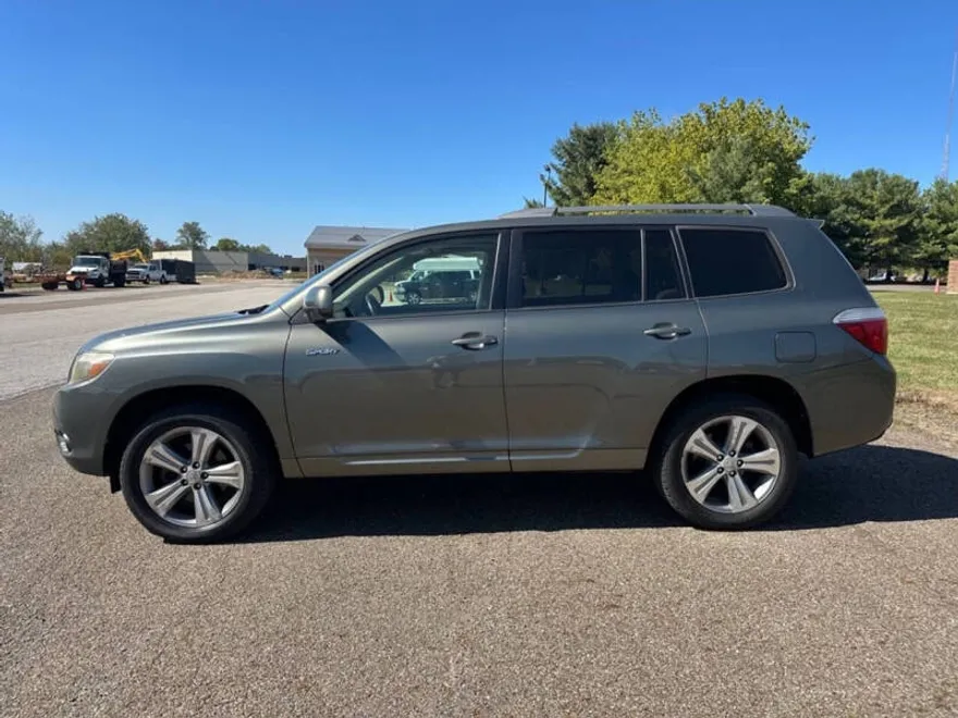 2008 Toyota Highlander Sport photo 1