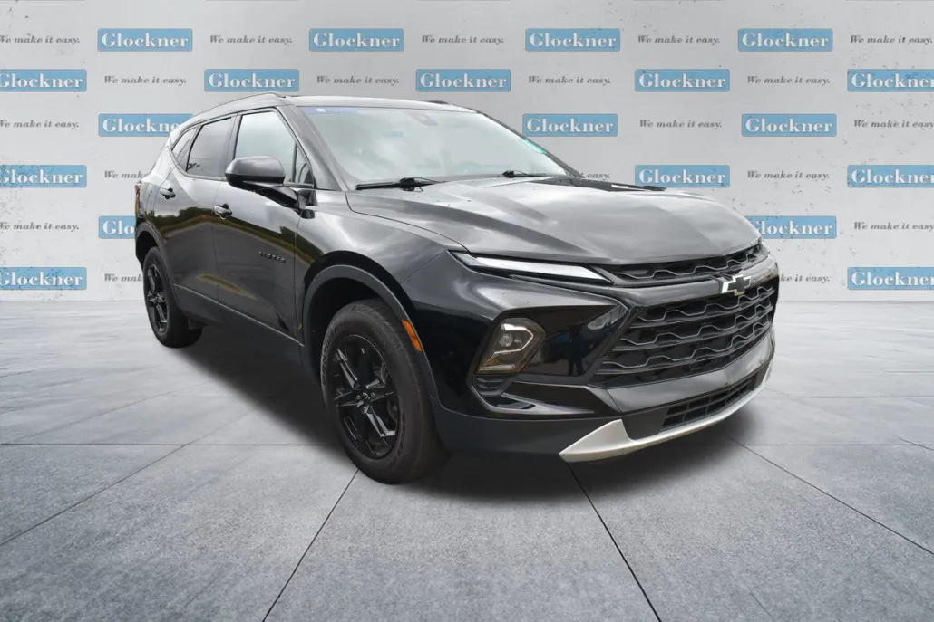 2023 Chevrolet Blazer 2LT photo 1