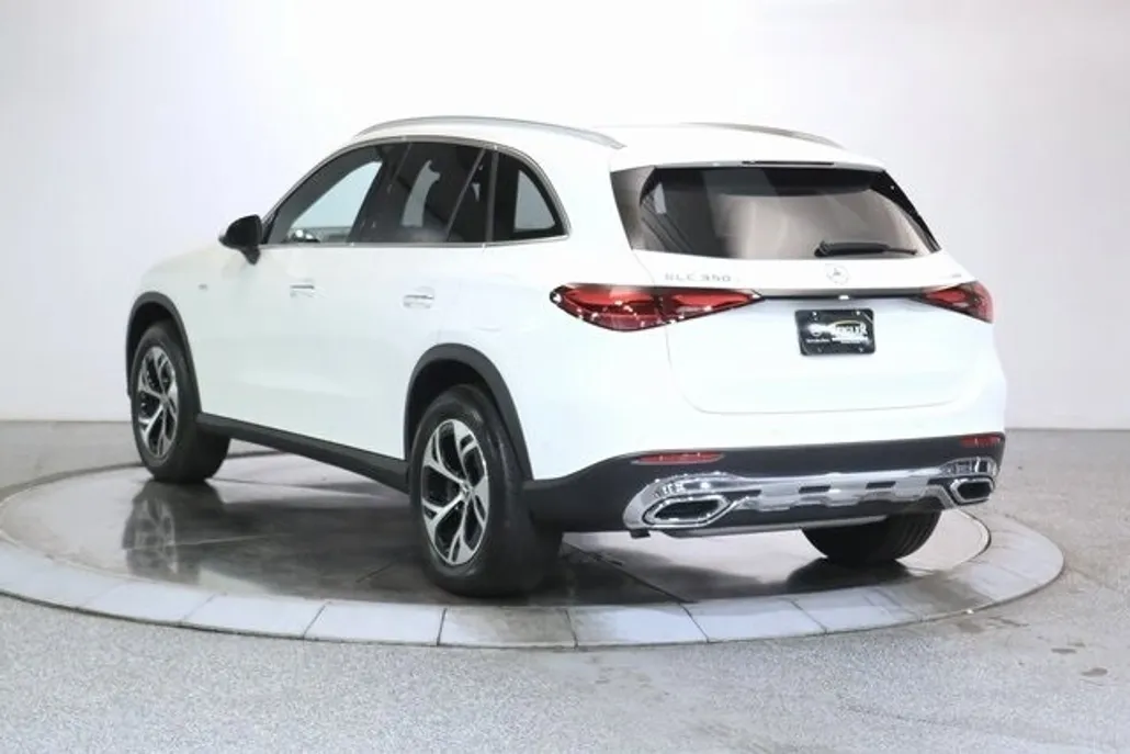 2025 Mercedes Benz GLC 350e 4MATIC photo 1