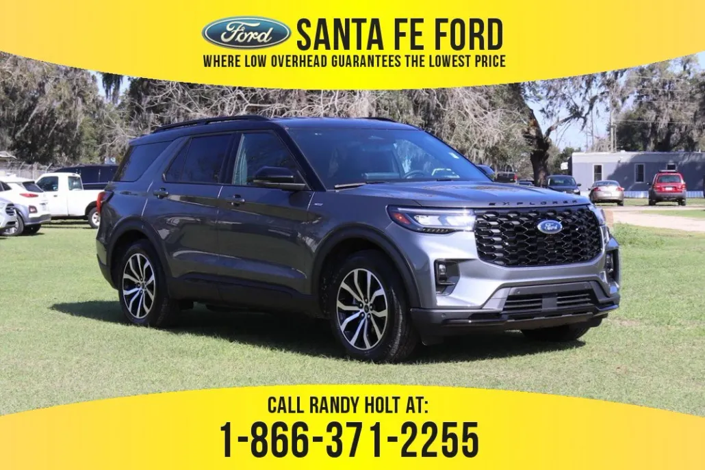 2025 Ford Explorer ST-Line photo 1