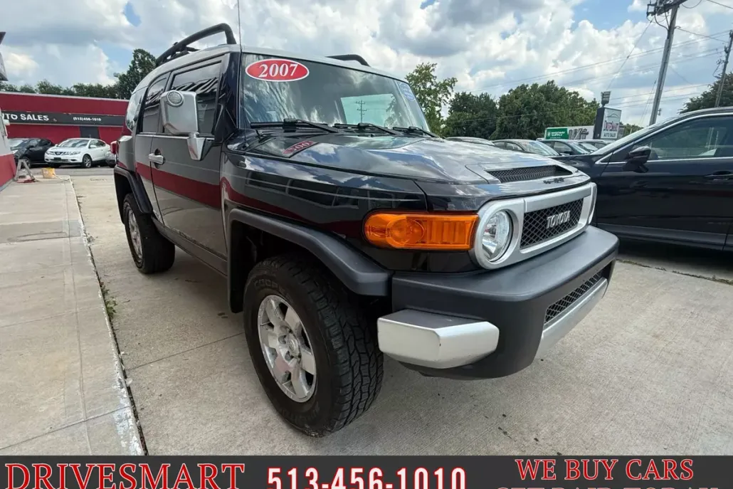 2007 Toyota FJ Cruiser Base photo 1