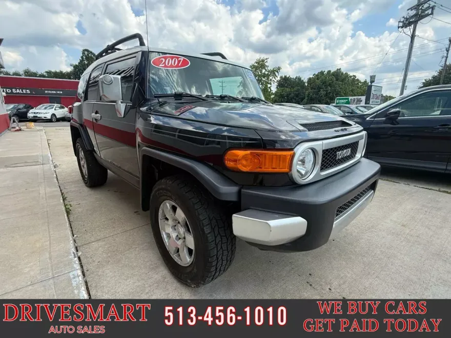 2007 Toyota FJ Cruiser Base photo 1