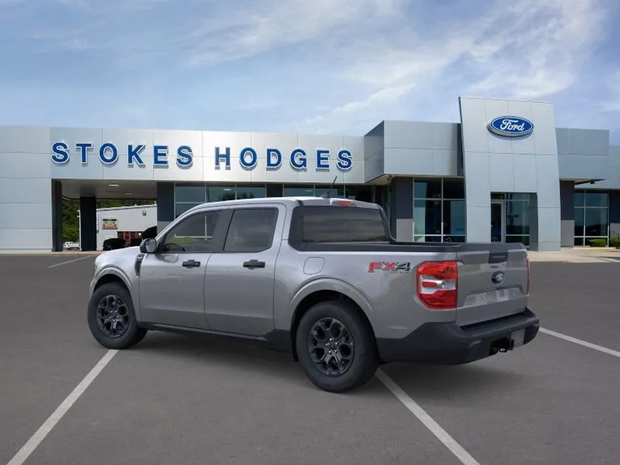 2025 Ford Maverick XLT photo 1