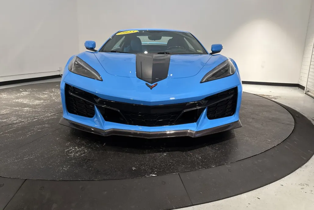 2023 Chevrolet Corvette Z06 3LZ photo 1