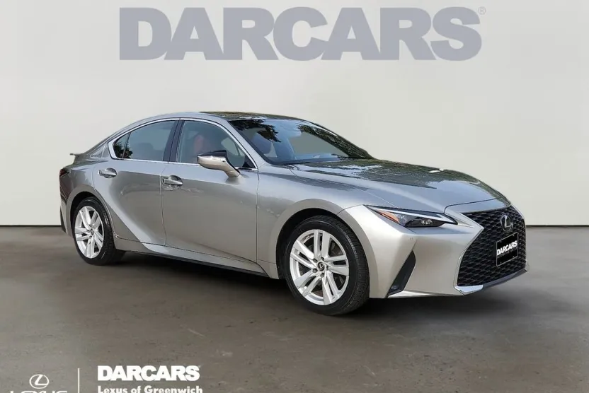 2021 Lexus IS 300 photo 1
