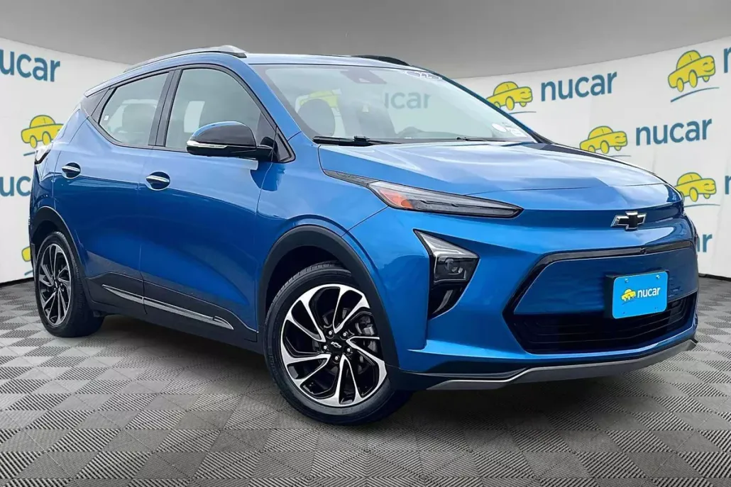 2022 Chevrolet Bolt EUV Premier photo 1