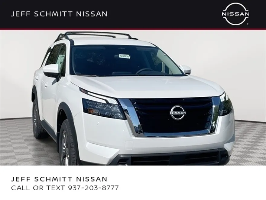 2025 Nissan Pathfinder SV photo 1