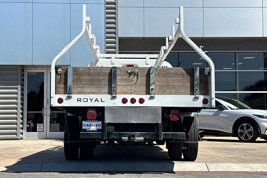 2020 Ford F-550 XL photo 1