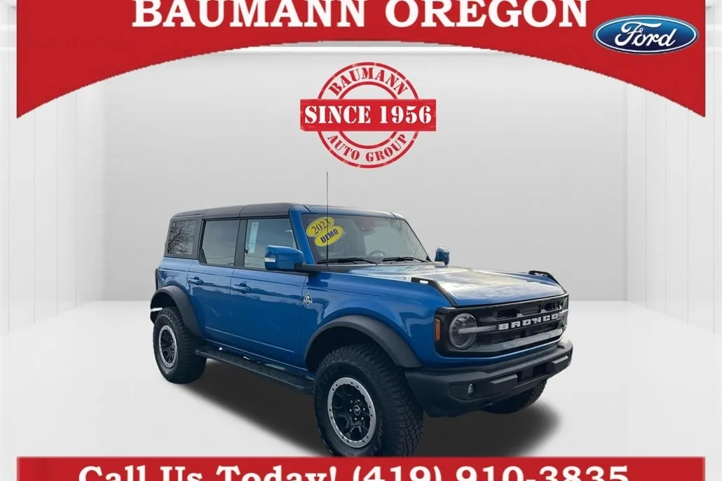 2023 Ford Bronco Outer Banks photo 1
