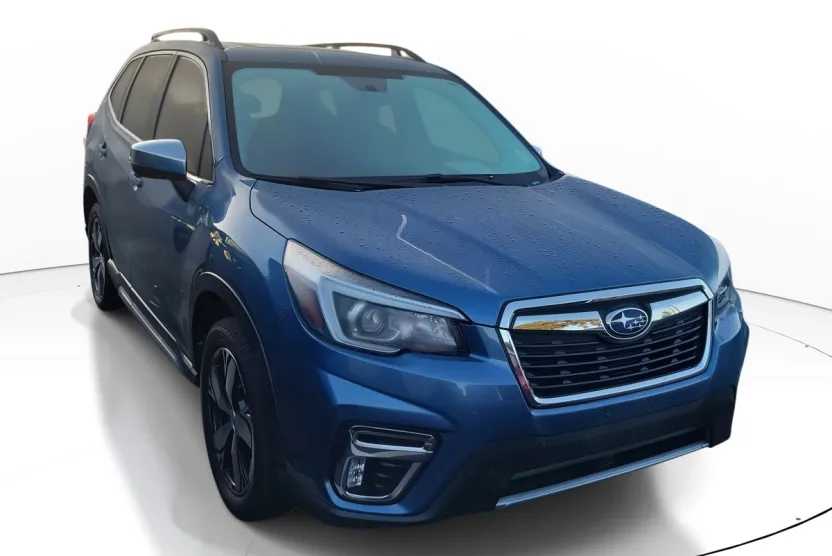 2020 Subaru Forester Touring photo 1