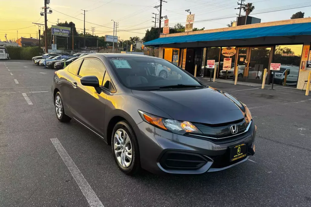 2015 Honda Civic LX photo 1