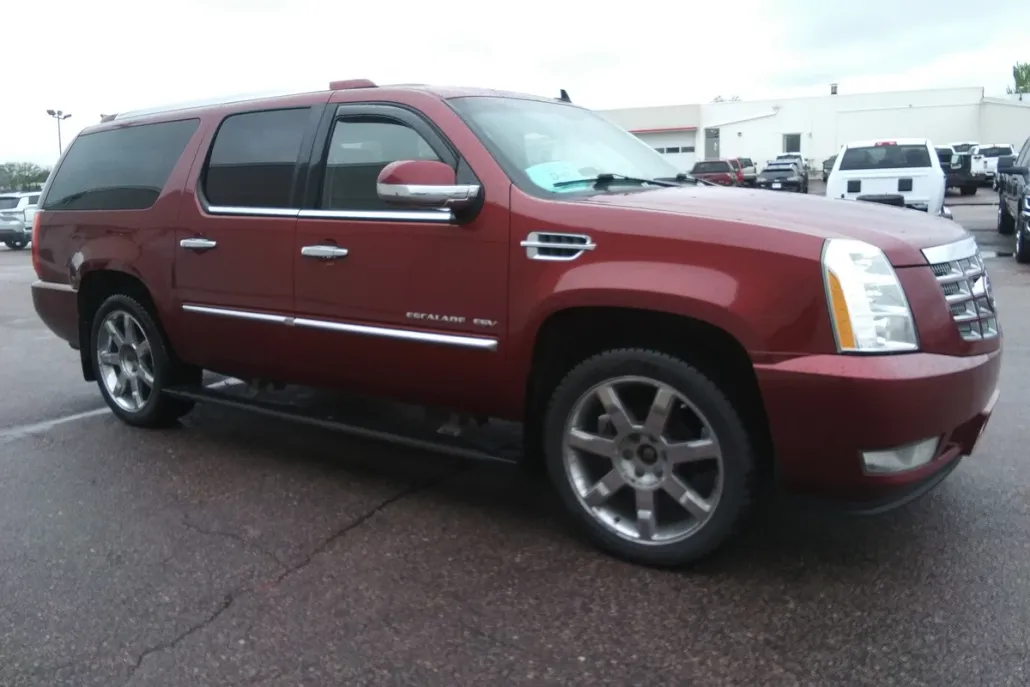 2011 Cadillac Escalade ESV Premium photo 1