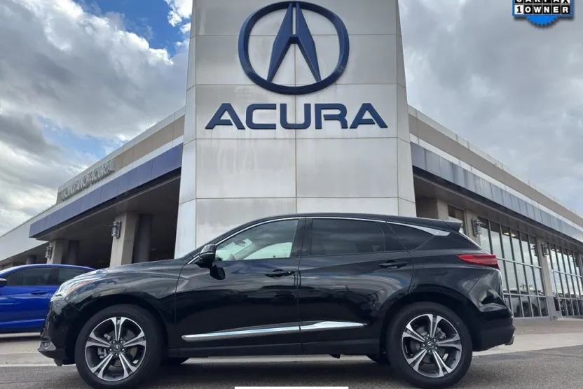 2023 Acura RDX Advance photo 1