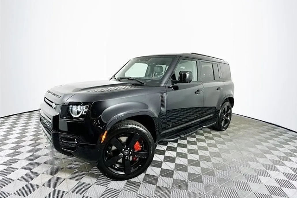 2025 Land Rover Defender 110 X photo 1