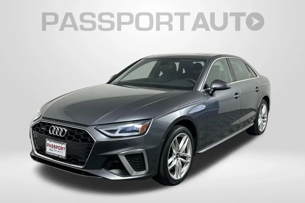 2021 Audi A4 45 S line Premium Quattro photo 1