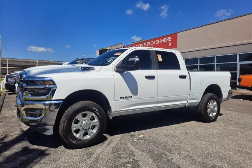 2025 Ram 2500 Big Horn photo 1