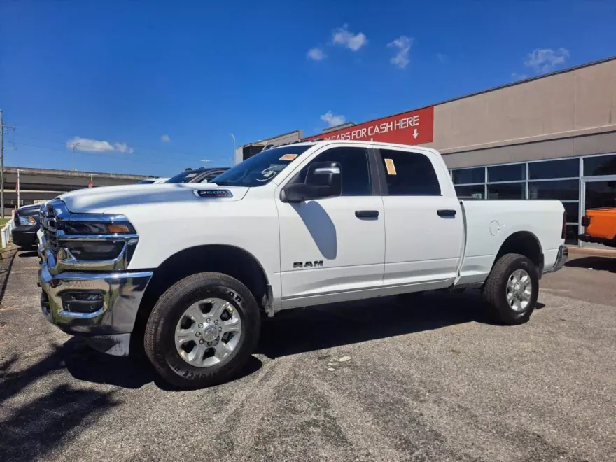 2025 Ram 2500 Big Horn photo 1
