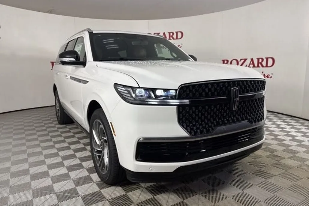 2025 Lincoln Navigator Reserve photo 1