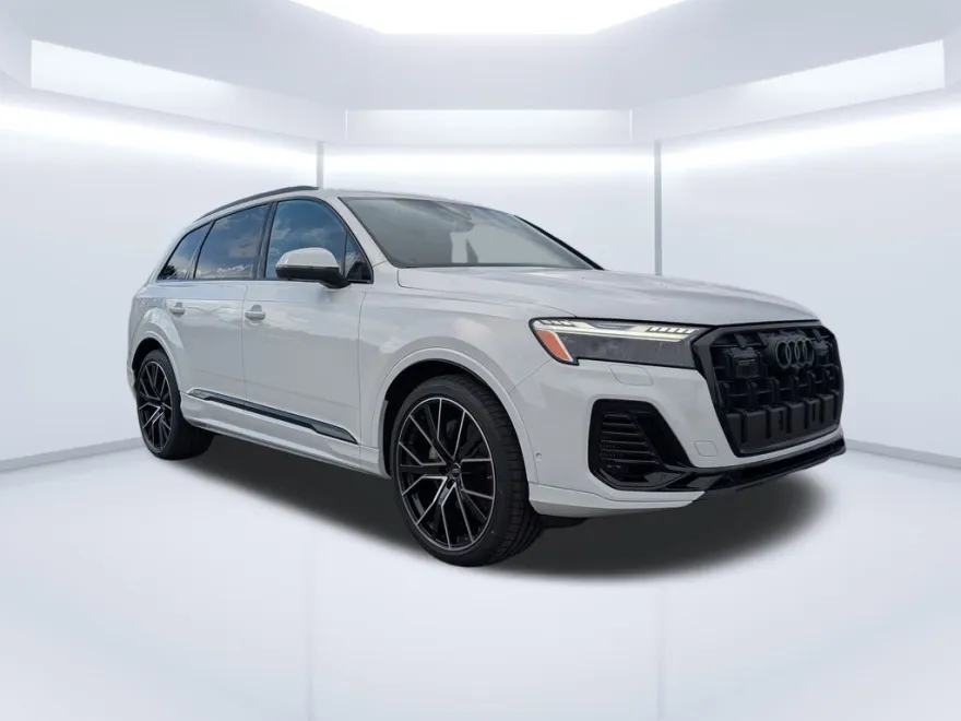 2025 Audi Q7 55 Prestige photo 1