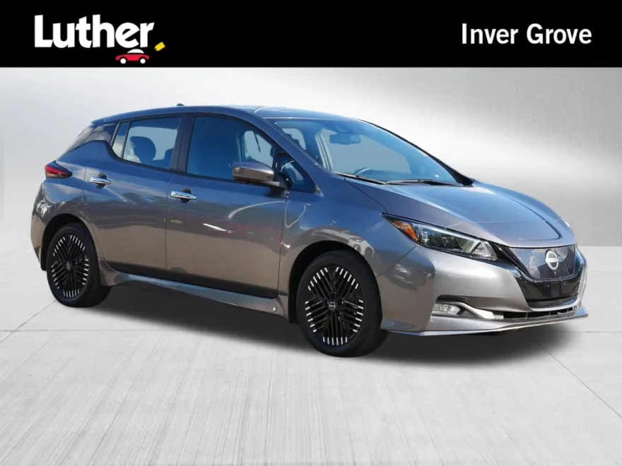2024 Nissan Leaf SV Plus photo 1