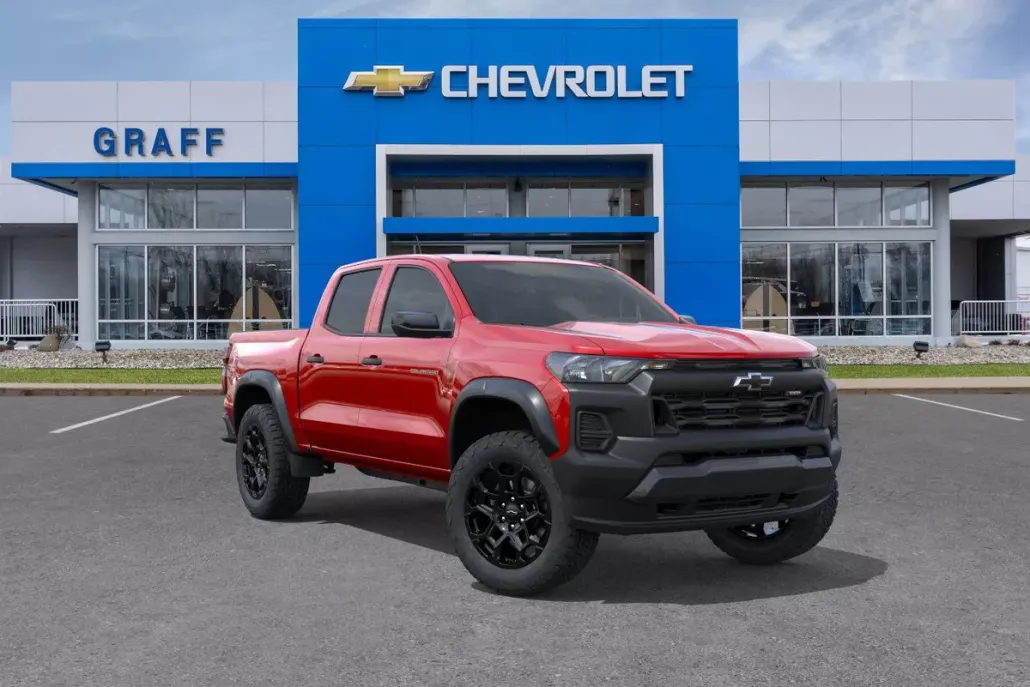 2026 Chevrolet Colorado Trail Boss photo 1