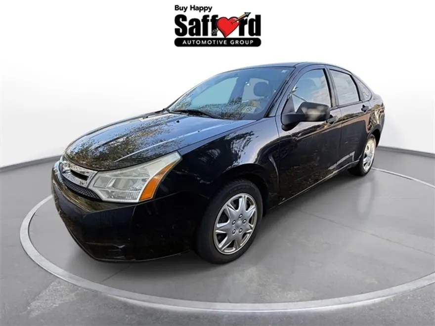 2010 Ford Focus S photo 1
