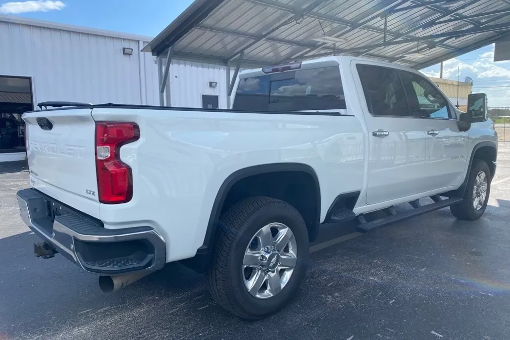 2020 Chevrolet Silverado 3500HD LTZ photo 1