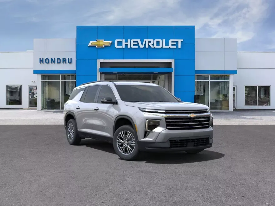 2025 Chevrolet Traverse photo 1