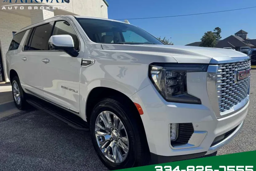 2023 Gmc Yukon XL Denali photo 1