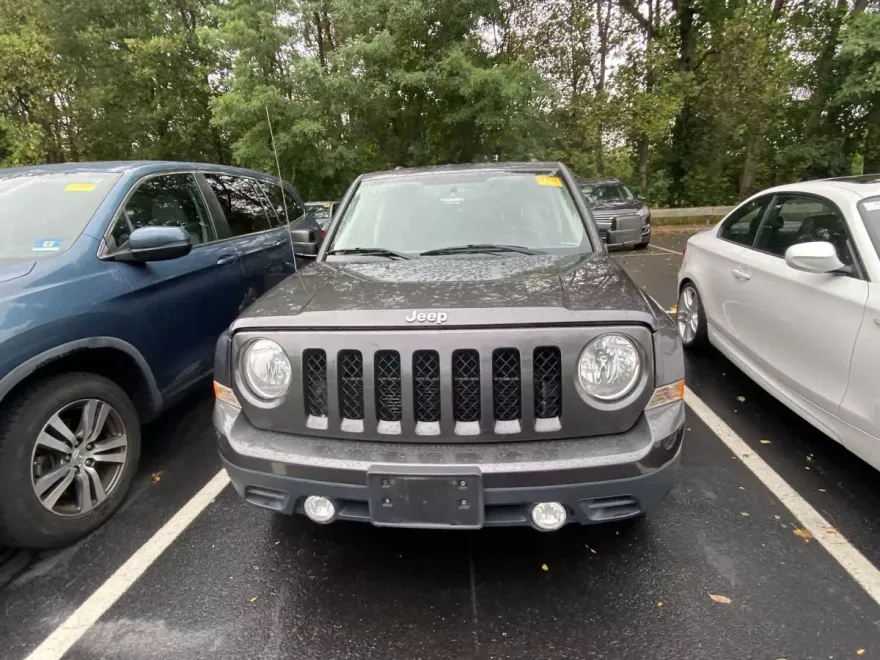 2015 Jeep Patriot Latitude photo 1