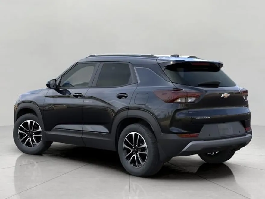 2025 Chevrolet Trailblazer LT photo 1