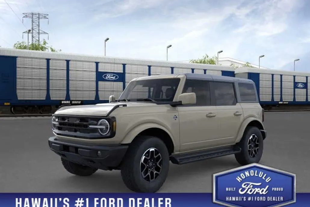 2025 Ford Bronco Outer Banks photo 1