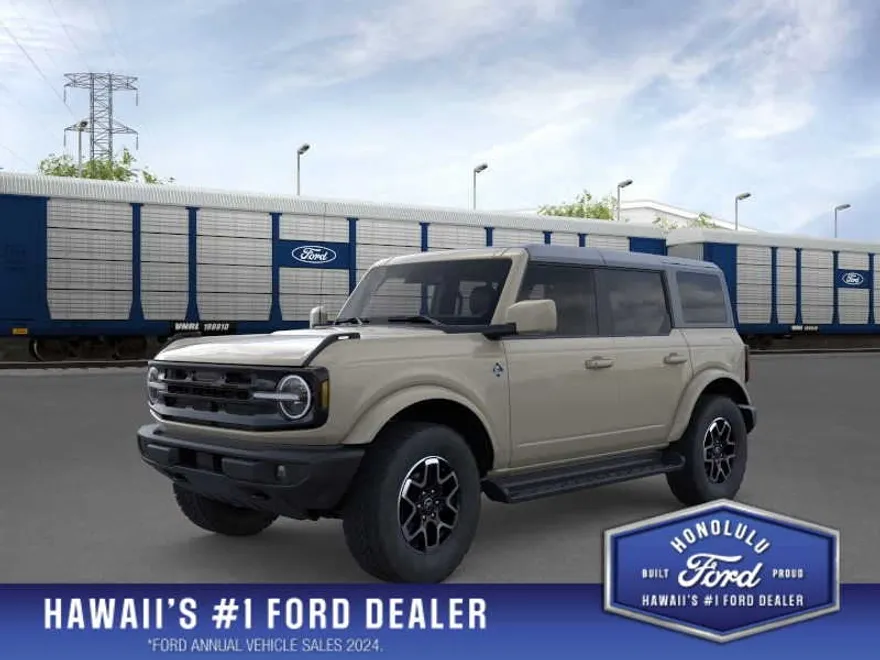 2025 Ford Bronco Outer Banks photo 1