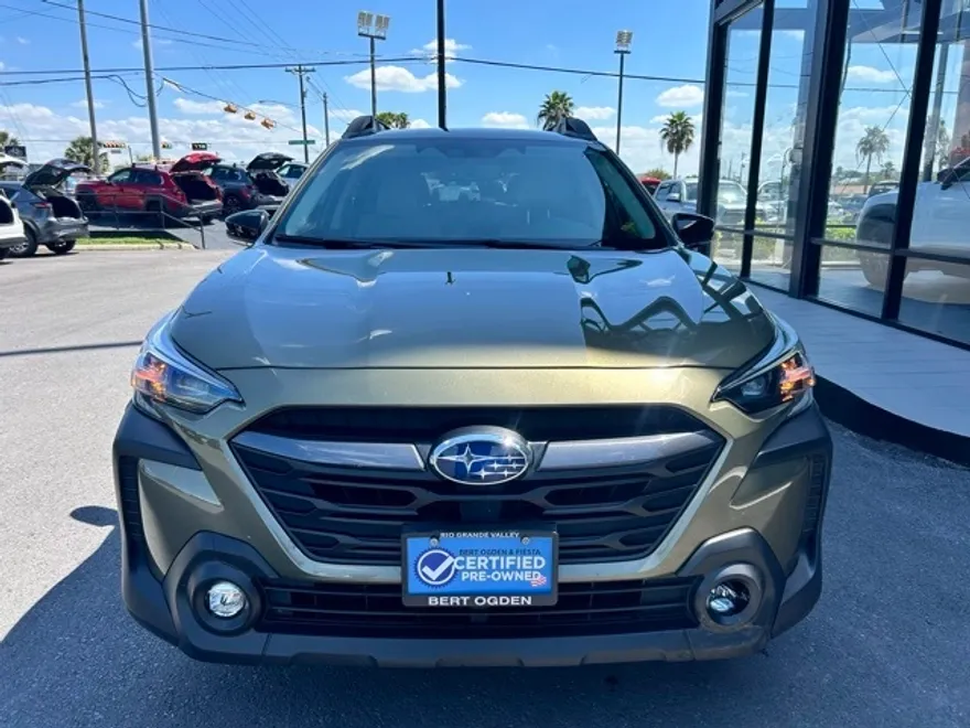 2025 Subaru Outback Premium photo 1