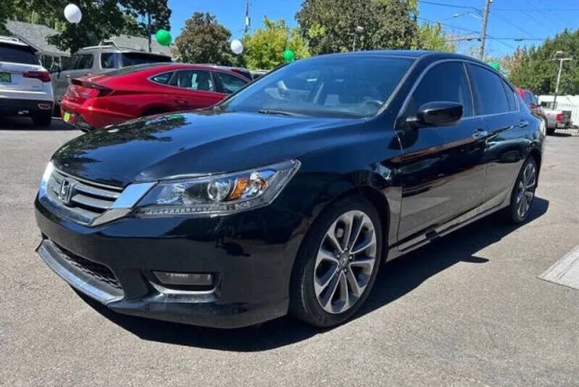 2015 Honda Accord Sport photo 1