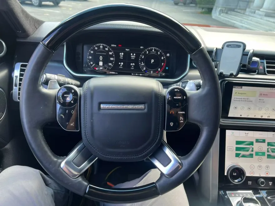 2018 Land Rover Range Rover photo 1
