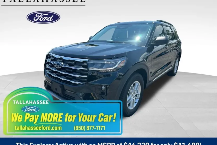 2025 Ford Explorer photo 1