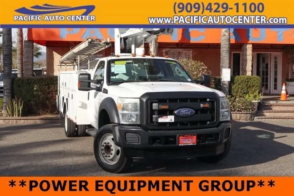 2012 Ford F-550 photo 1