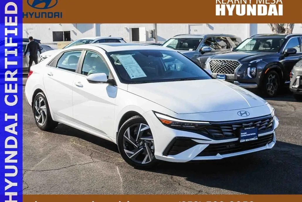 2025 Hyundai Elantra SEL Convenience photo 1