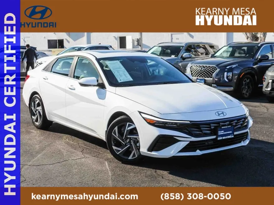 2025 Hyundai Elantra SEL Convenience photo 1