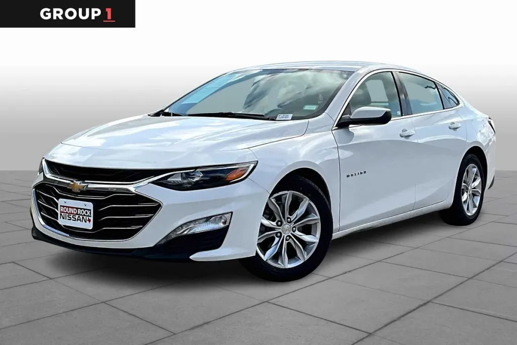 2022 Chevrolet Malibu 1LT photo 1