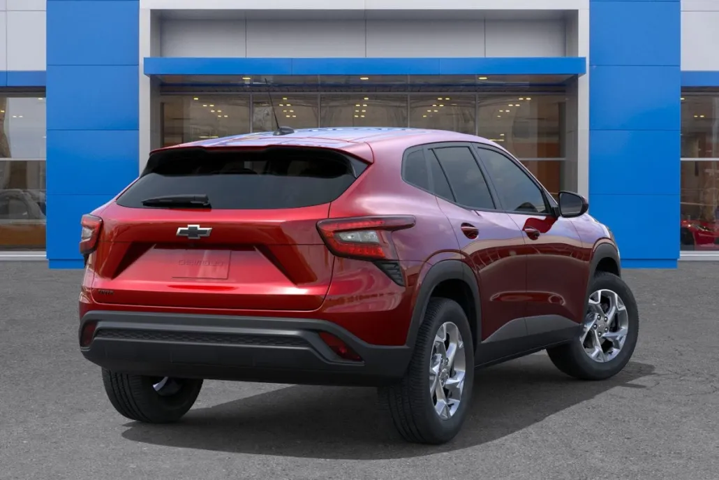 2026 Chevrolet Trax LS photo 1